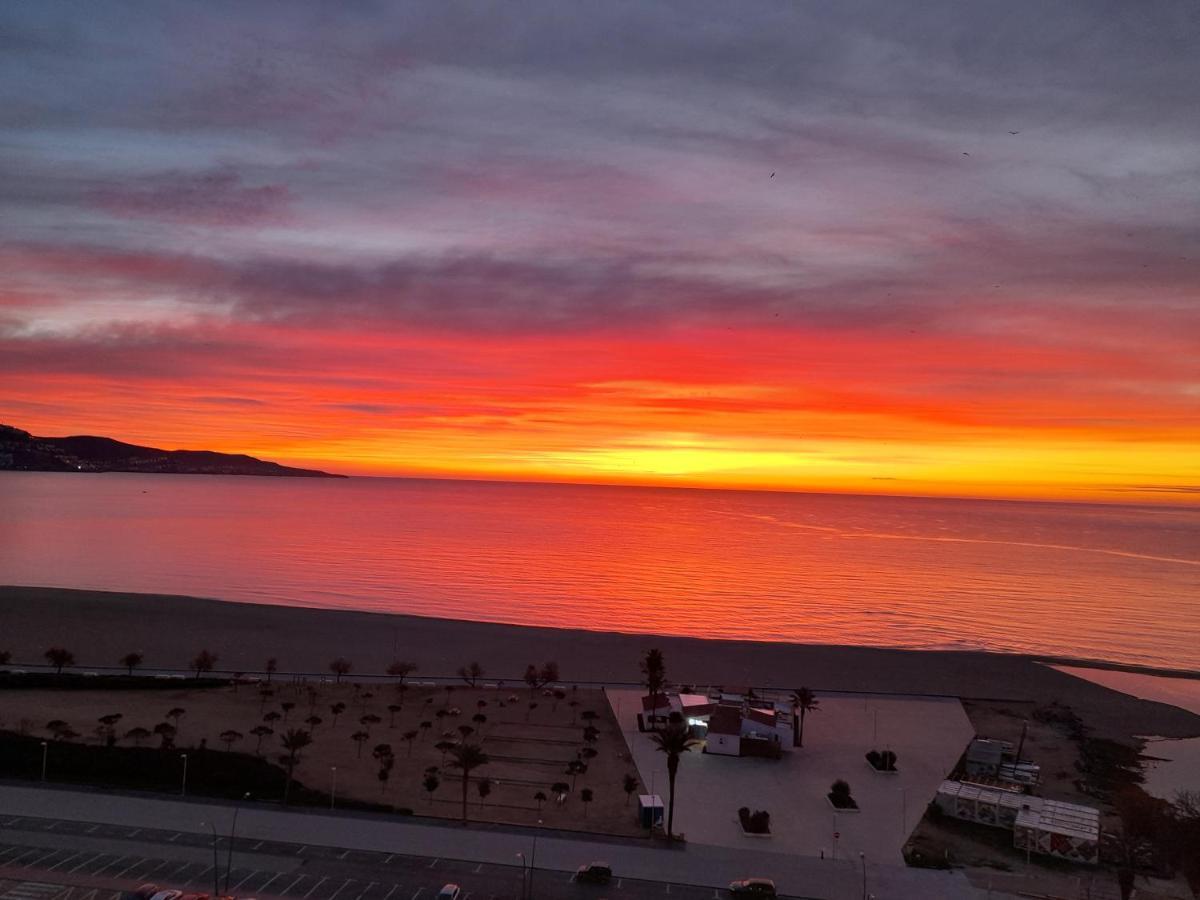 Apartamento Con Magnificas Vistas Al Mar - Wifi Gratis Empuriabrava Exteriör bild